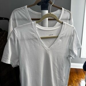 Everlane Bundle of 2 White Cotton Basic T-Shirts Women's Small